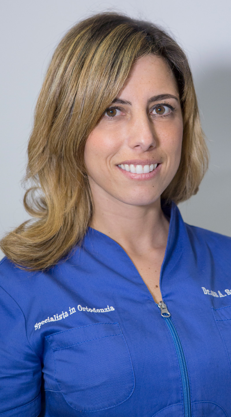 Dott.ssa Alessia Sammarco - Odontoiatria Dott.ssa Alessia Sammarco - Odontoiatria